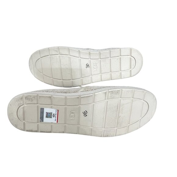 UGG Luciah Slip On LifeStyle Mid Sole Women's Sneakers Size 8.5 S/N 1125040 - Picture 9 of 10